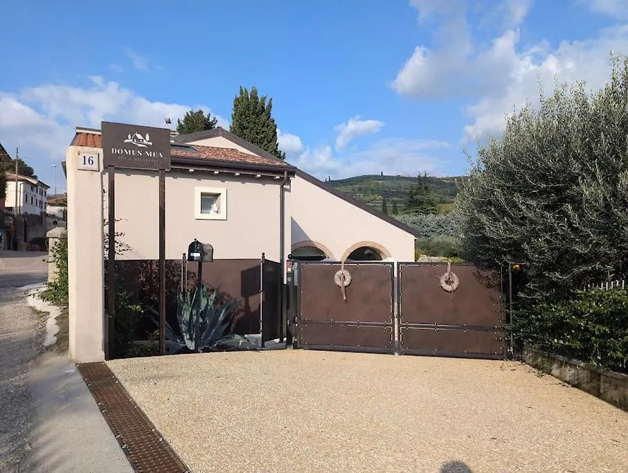 Domus Mea - Breakfast Included! Bed & Breakfast San Martino Buon Albergo